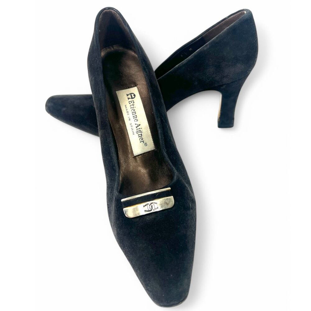 Etienne Aigner | 6.5 Horse Shoe Bit Silver Logo Black Suede Pumps Heels Pointed